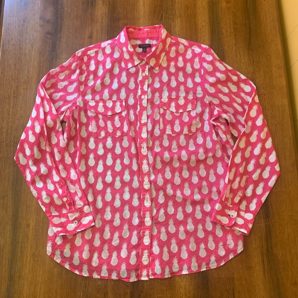 Talbots Button Down shirt Medium Pink and White Pineapple Casual Lightweight